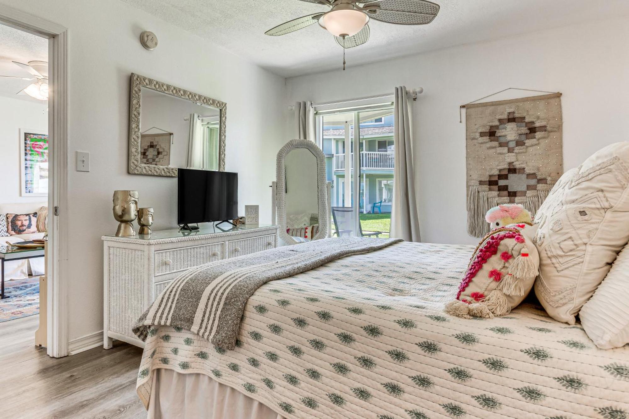 Eco-Bungalow Condo Pensacola Beach Access! المظهر الخارجي الصورة
